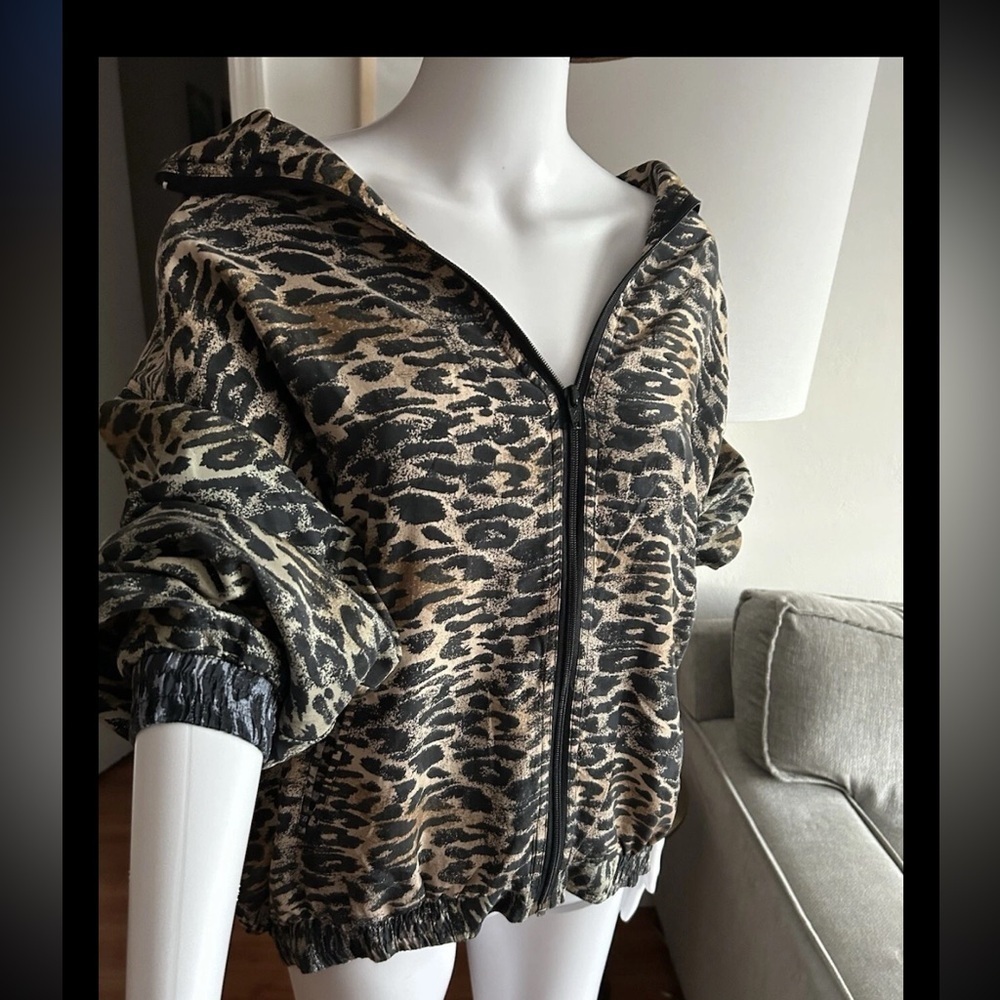 Vintage Leopard Print Oversized Silk Y2K 90’s Grunge Goth Bomber Jacket Size M - Picture 4 of 11